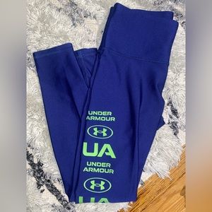 UA SMALL NO SLIP ANKLE LEGGINGS